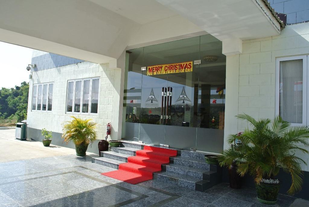 فندق ميات تينزار Oattara Thiri المظهر الخارجي الصورة